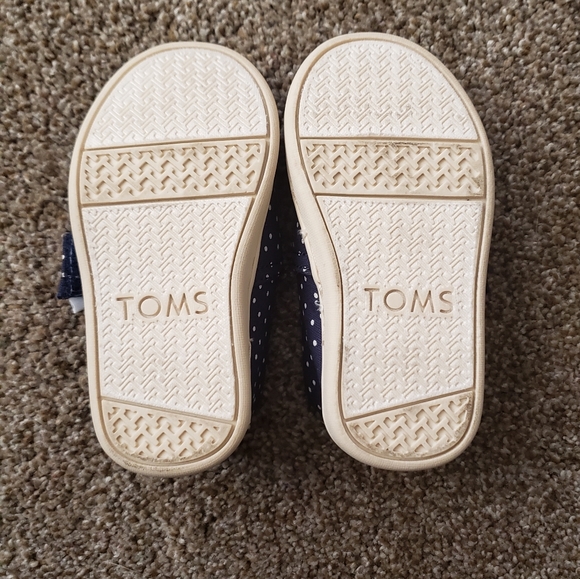 TOMS Navy canvas slip ons - Picture 3 of 4